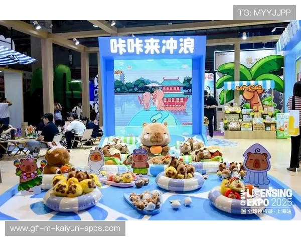 冲浪表演与本地文化节结合成为城市IP活动 冲浪表演与本地文化节结合成为城市IP活动